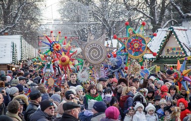 В рождественские праздники Львов посетили 350 тысяч туристов