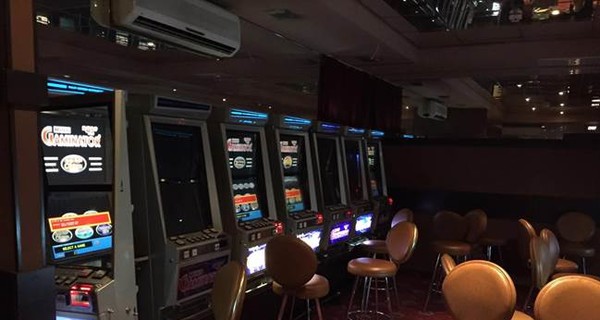 Ночью в Киеве вломились в четыре казино