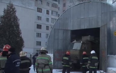 Во Львове возник пожар в военной части