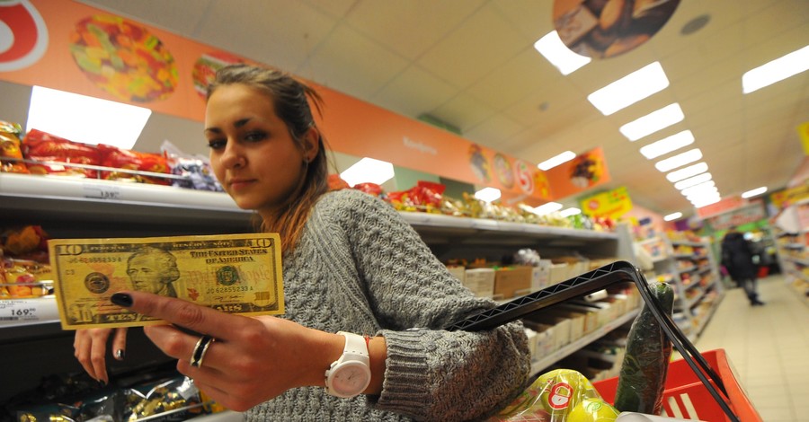 Наш эксперимент: сколько еды можно купить на $10 в Киеве, Москве и Париже