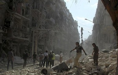 Двойной теракт в Сирии унес жизни не менее 10 человек