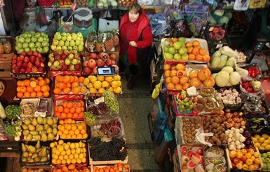Франция  запретила супермаркетам выбрасывать еду