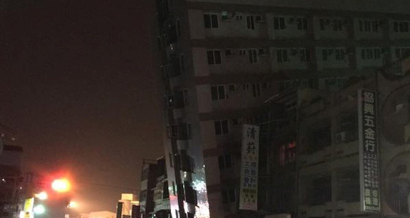 Количество жертв землетрясения на Тайване превысило 30 человек