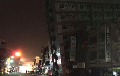 Количество жертв землетрясения на Тайване превысило 30 человек
