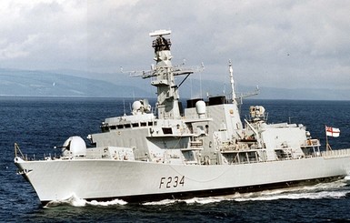 Великобритания направит военные корабли в Балтийское море 