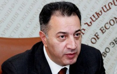 СМИ: Министра экономики Армении ограбили во время рабочего визита в Европу