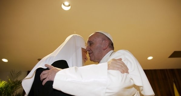 Папа Франциск и Патриарх Кирилл обратились к участникам украинского конфликта