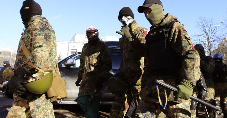 В Киеве под прикрытием добровольческого батальона действовала вооруженная группировка