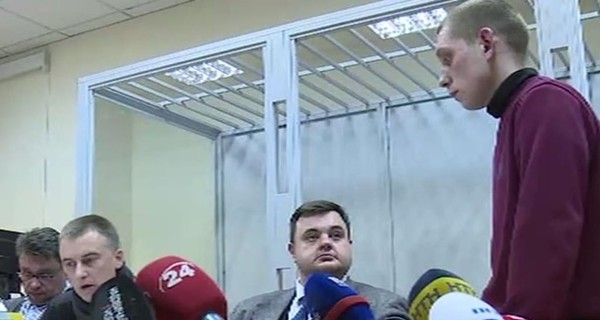 Геращенко, Тетерук и еще 16 депутатов готовы поручиться за патрульного, застрелившего человека