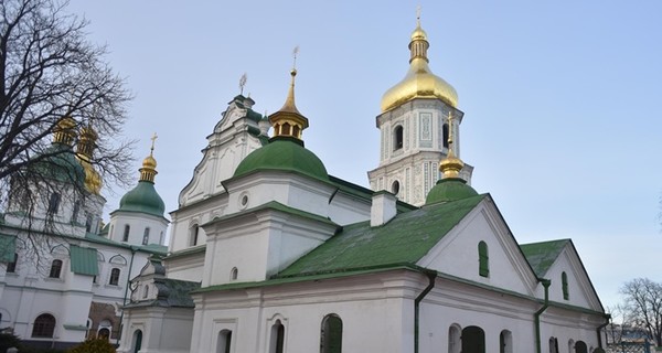 В трапезной Софии Киевской разрешили проводить богослужения