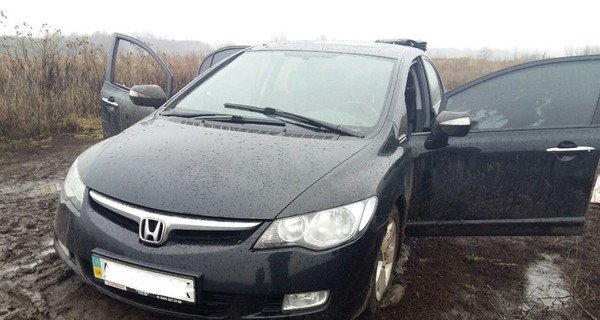 В Киеве полицейские вновь обстреляли авто нарушителя 