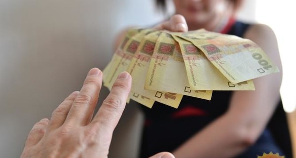 Долги по зарплате превысили 2 млрд. грн.