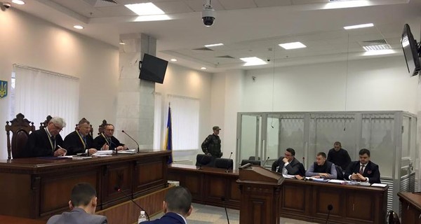 Народный депутат: Полицейского Олийныка избили в СИЗО