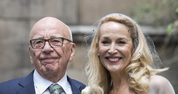 Бывшая жена Мика Джаггера вышла замуж за 84-летнего медиамагната