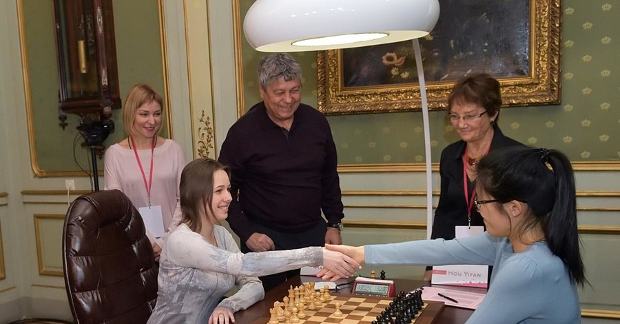 Чемпионат мира по шахматам: Музычук сдалась за ход до мата