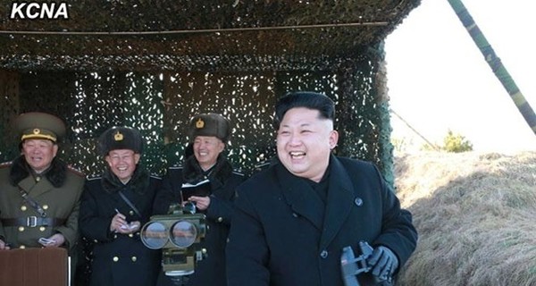 КНДР запустили две баллистические ракеты