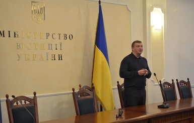 Украина запросила у России Сенцова и Кольченко 