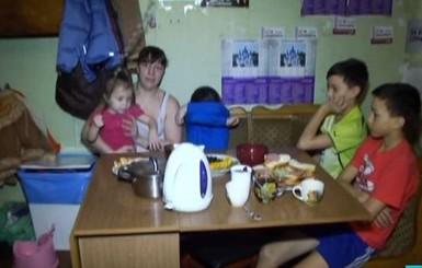 В Хмельницкой области из общежития мать выселили без детей