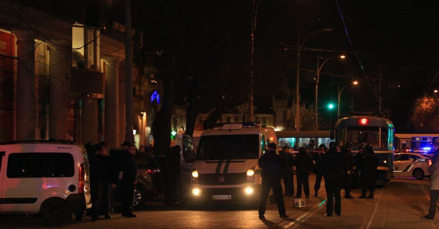 Дело о нападении на одесских инкассаторов расследуют по четырем статьям