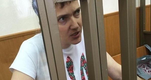 Украинские врачи уехали из России, не обследовав Савченко