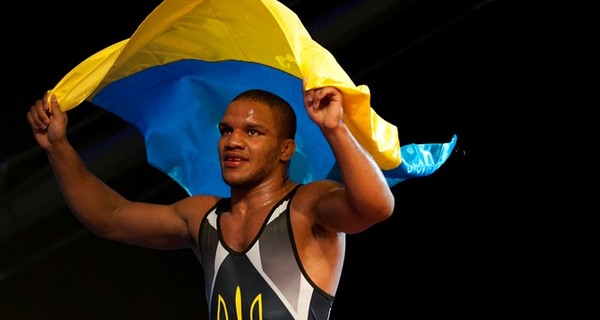 Украинец Жан Беленюк стал чемпионом Европы по греко-римской борьбе
