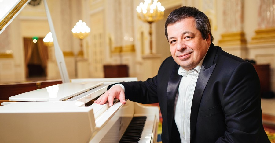 Один из лучших пианистов мира - украинец Алексей Ботвинов: 