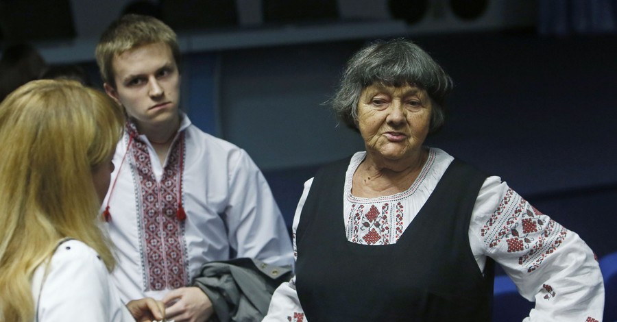 Мама Надежды Савченко отказалась от участка на скандальной земле