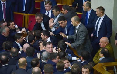 Депутаты о новых правилах работы парламента: 