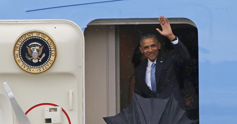  Обама прибыл с историческим визитом на Кубу
