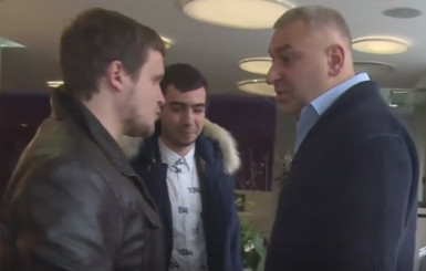 Появилось видео встречи пранкеров Вована и Лексуса с адвокатом Савченко 