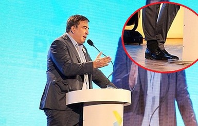 Саакашвили отреагировал на комментарий МИД РФ о конфузе с носком