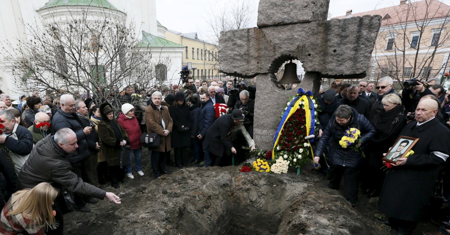 Как хоронили Гонгадзе в Киеве спустя 16 лет после убийства