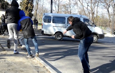 Гей-активисты подают в суд из-за нападений во Львове