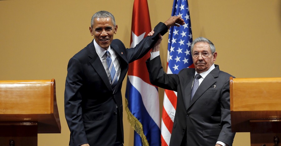 Обама и Кастро говорили о правах человека и экономической блокаде