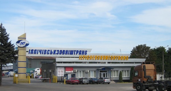 Одесских налоговиков подозревают в краже бычьей спермы