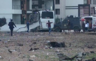 Во время взрыва в Турции погибли шестеро полицейских