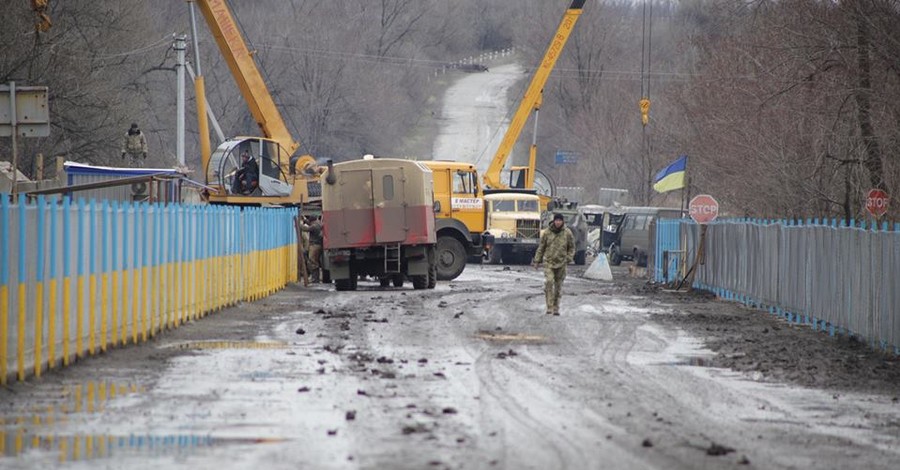 Новый пункт пропуска в Луганской области не проработал и суток
