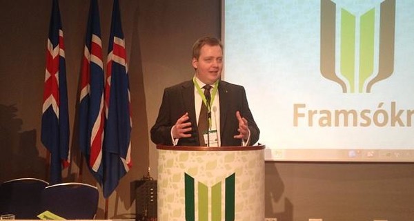 Жители Исландии требуют отставки премьера из-за оффшорного скандала