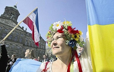 Референдум в Голландии: два сценария для Украины 