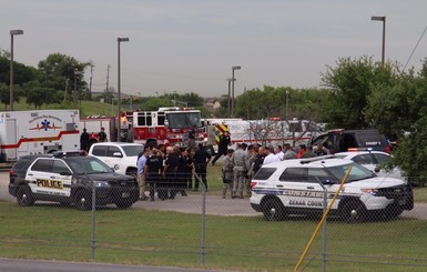 На авиабазе в Техасе открыли стрельбу, есть жертвы