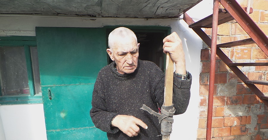 Пока рыбака в Азовском море искали вертолетом, он отсиживался на берегу
