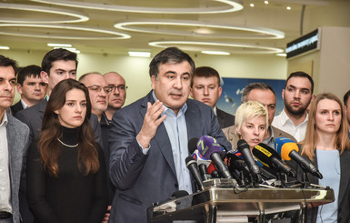 Саакашвили выдвинул Порошенко ряд условий