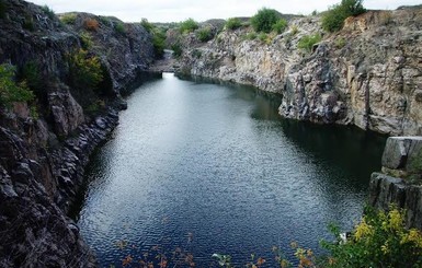 Запорожские диковинки: мельница из прошлого века и карьер с изумрудами