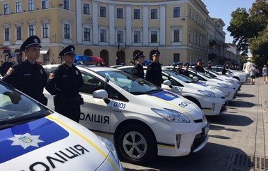 Аваков анонсировал запуск патрульной полиции в трех городах Донбасса