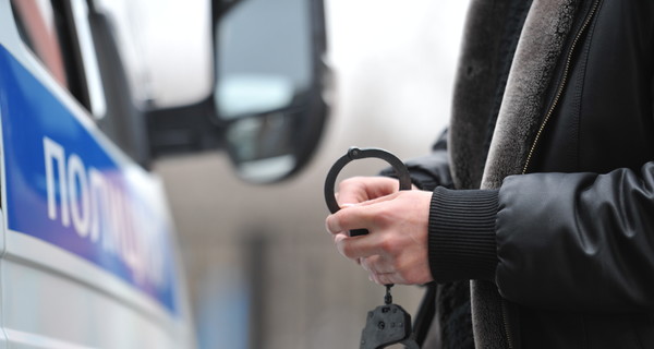 В Николаеве рецидивист напал на манекен