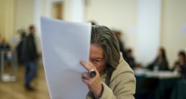 Павлоградский горсовет проголосовал за выборность губернаторов и судей