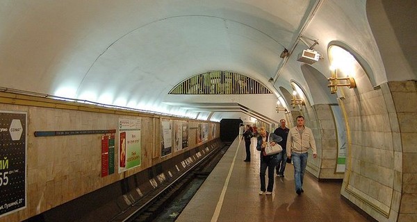 В Киеве внезапно умер мужчина на станции метро  