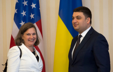Нуланд пообещала Украине финансовые гарантии