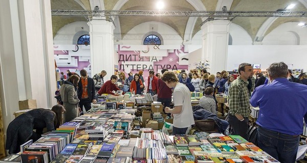 Число посетителей Книжного арсенала выросло, несмотря на кризис 