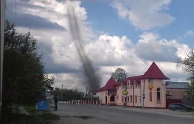По Тернопольщине прошелся гигантский торнадо
